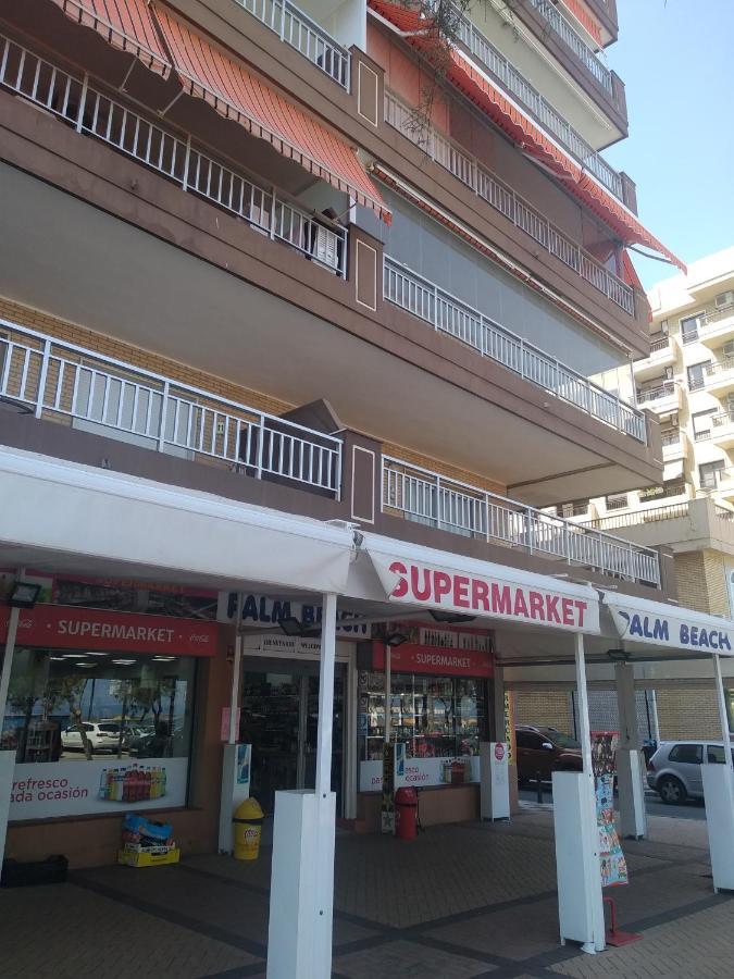 Apartamento Ronda 4 Boliches Primera Linea De Playa فوينخيرولا المظهر الخارجي الصورة